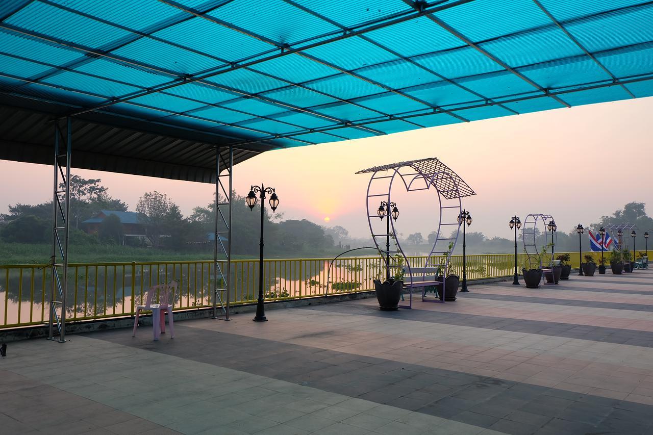 Menam Resort Nakhon Pathom Dış mekan fotoğraf