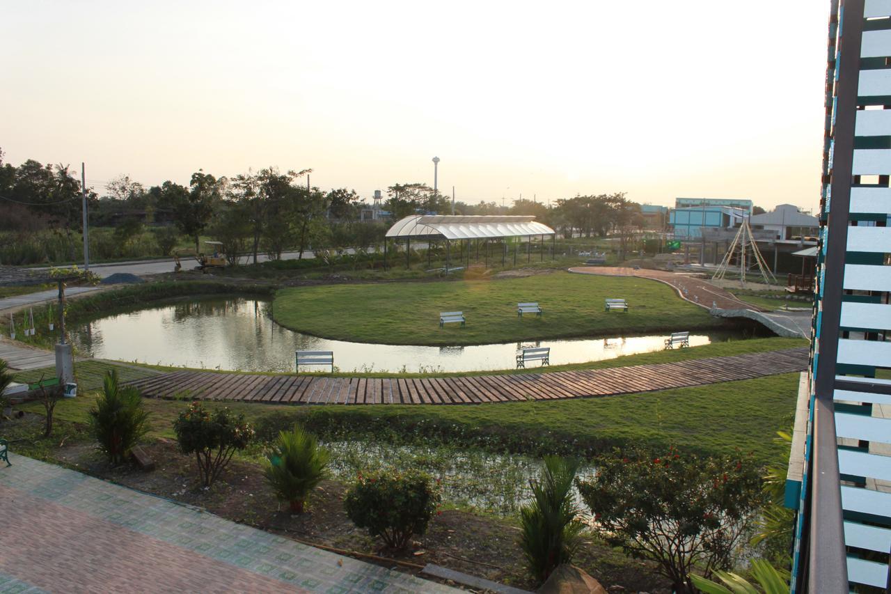 Menam Resort Nakhon Pathom Dış mekan fotoğraf